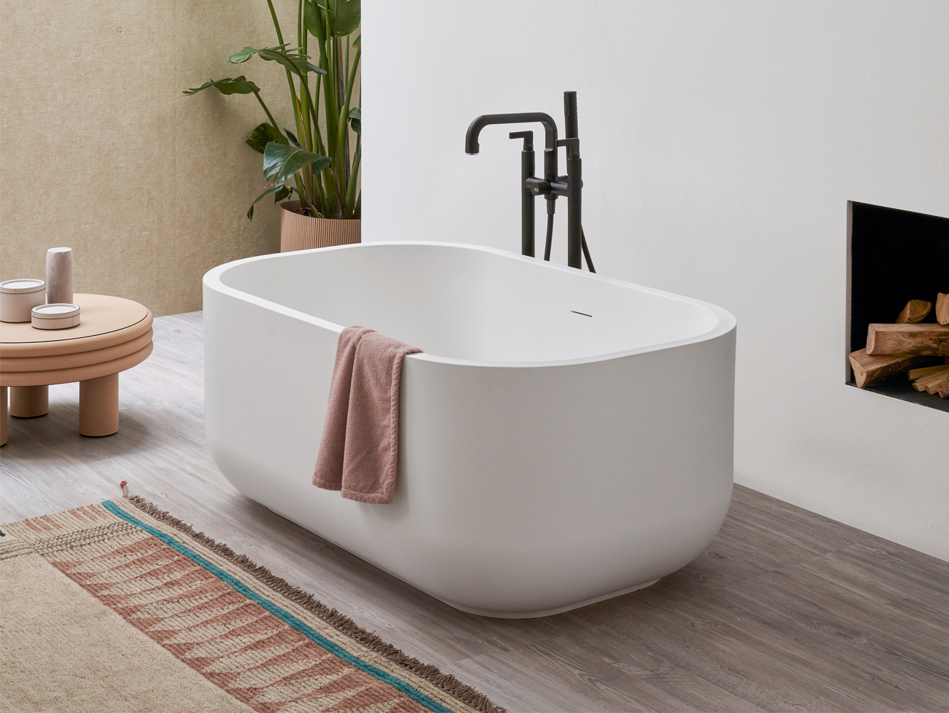 CIELO DAFNE BATHTUB IN LIVINGTEC