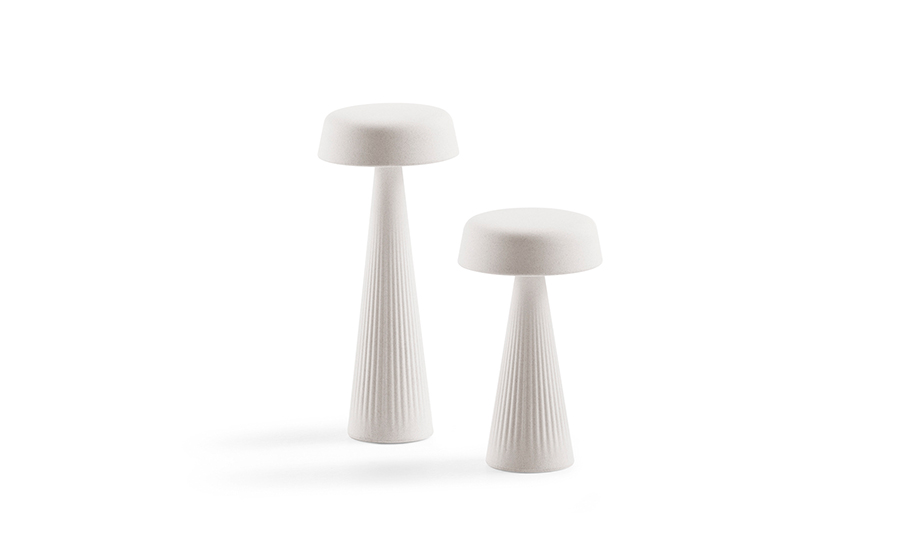 PLUST LAMP DA TABLE FADE ALTA CON KIT LIGHT