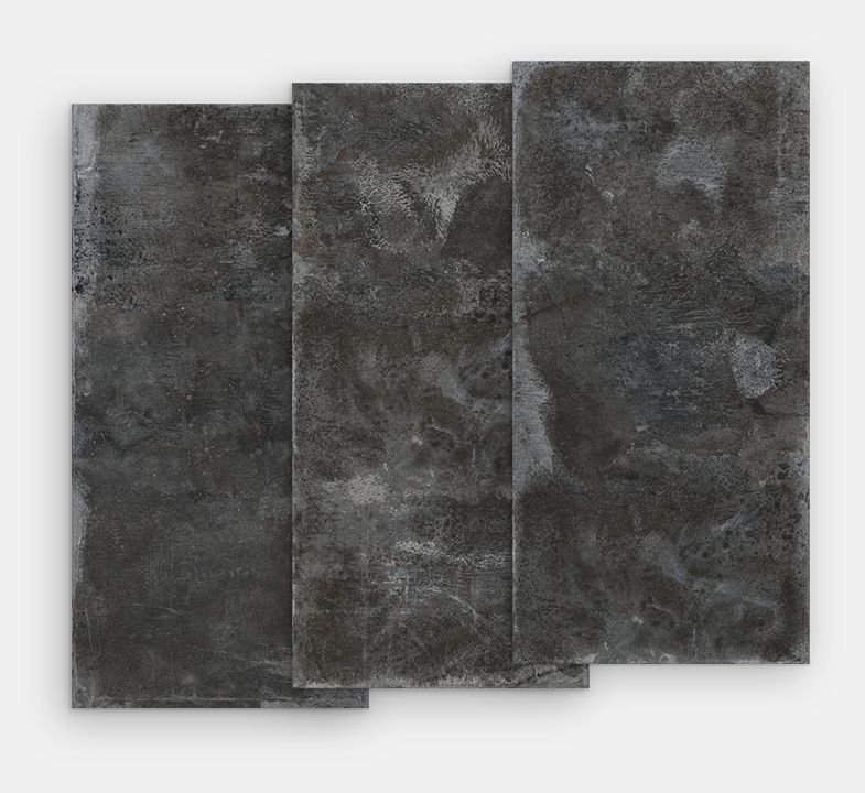 IRIS FMG IRON BLACK NATURALE SQ.300X100